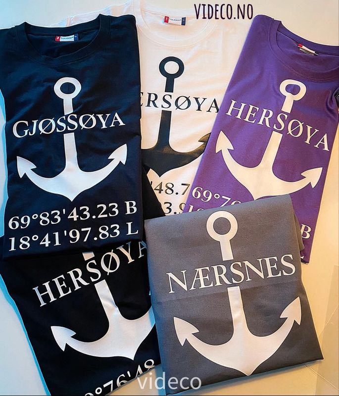 T-shirt, Anker/stedsnavn/breddegrad