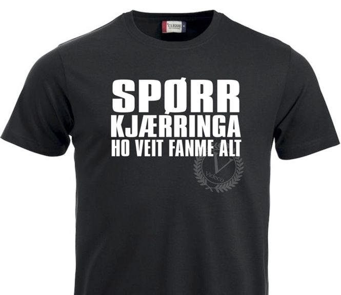 Hovedbilde t-shirt, collage , Hoodie  -  Spør kjærringa